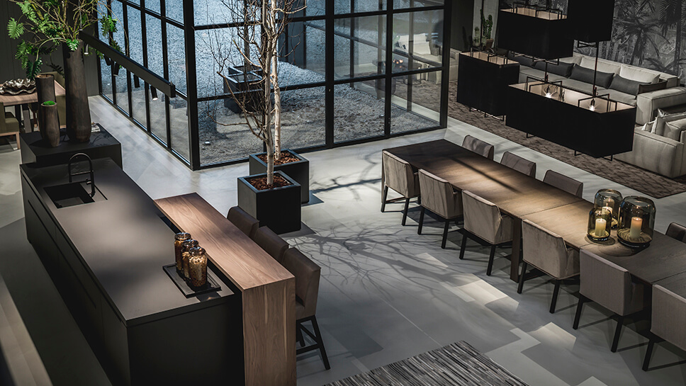 grey7-showroom-sfeer-pietje-precies-mobiel showroom Kabaz Laren
