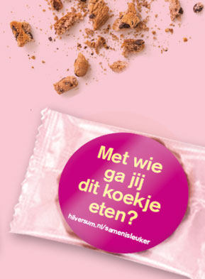 Gemeente-Hilversum-eenzaamheid-koekje-grafisch-ontwerp-pietje-precies grafisch onwerp koek verpakking campagne tegen eenzaamheid gemeente Hilversum